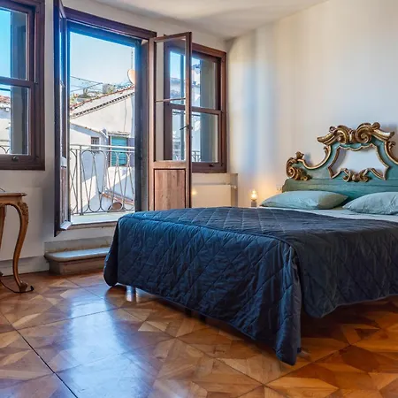 Appartamento Stylish W Panoramic Terraces Heart Of Venezia